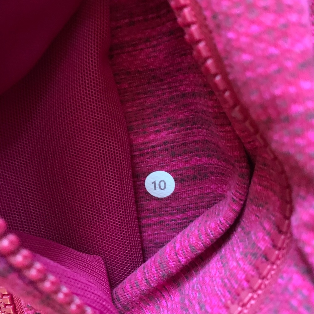 🌺Lululemon Define Jacket-Jacquard Berry Rumble🌺 - Picture 14 of 16